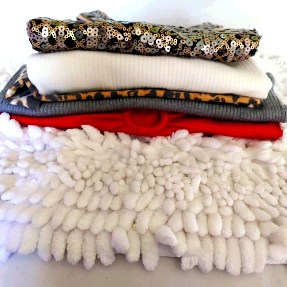 Tshirt 5 sale  forever 21 etc .....🌹 - Picture 2 of 9